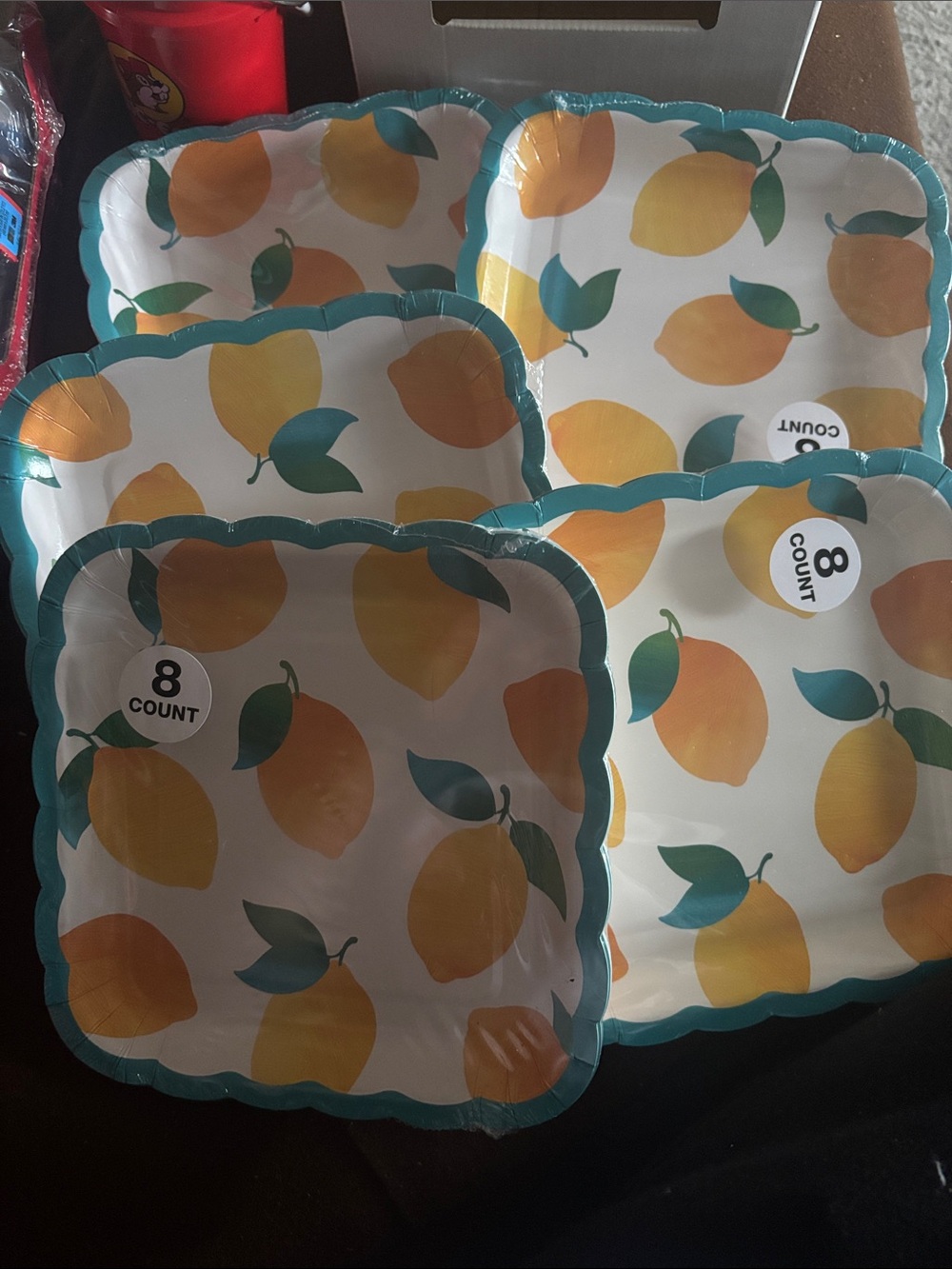 5 packs of Lemon Print Square Paper Plates